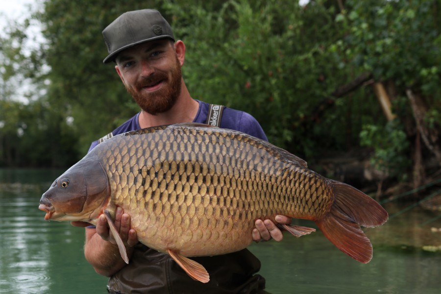 Deacon Olley with Lashes at 33lb 12oz from Big Southerly 03.08.2019