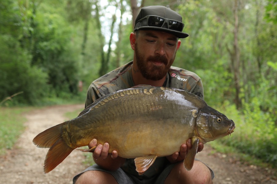 Deacon Olley with Beau at 15lb from Big Southerly 03.08.2019