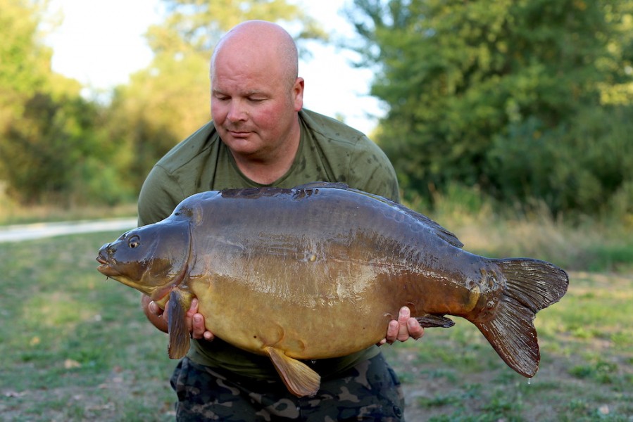 Scott Hankin, 38lb, Pole Position, 24.8.19