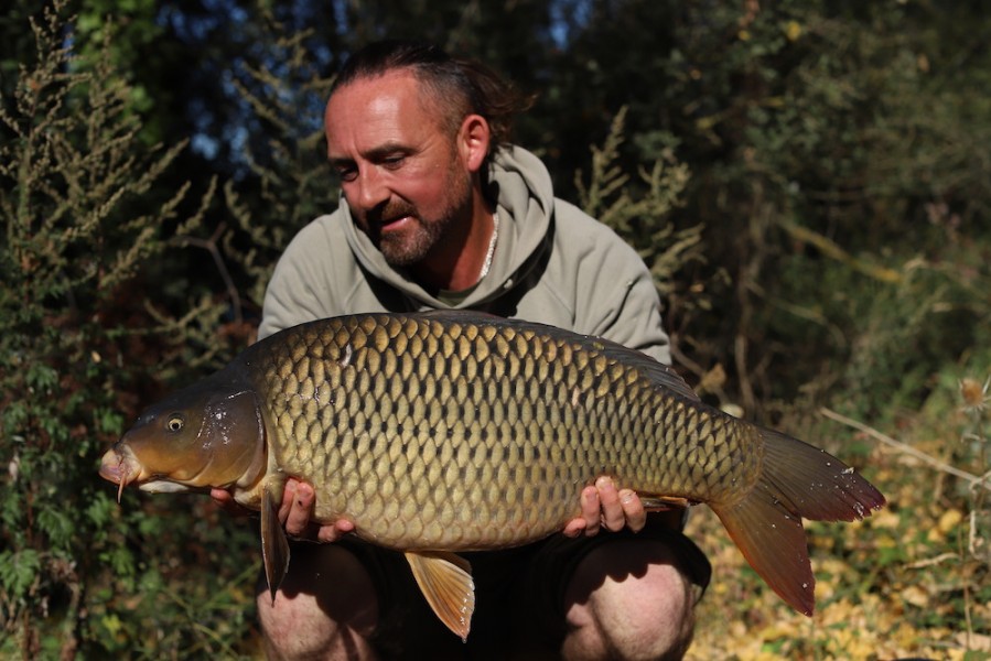 Chris Clarke, 22lb 8oz, The Alamo, 31.8.19