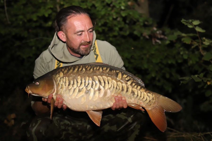 Chris Clarke, 21lb 8oz, The Alamo, 31.8.19