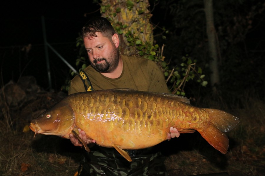 "Mad Max" at 43lb 8oz, now those are som scales......well done Ryan Mullins.....