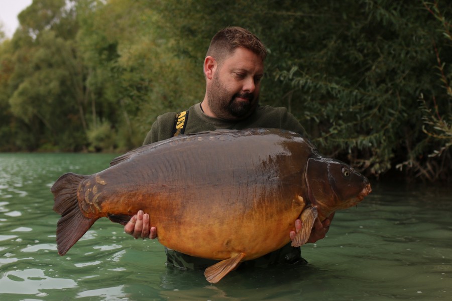 Literals check out the "Shoulders" on this girl, 64lb of brute.......
