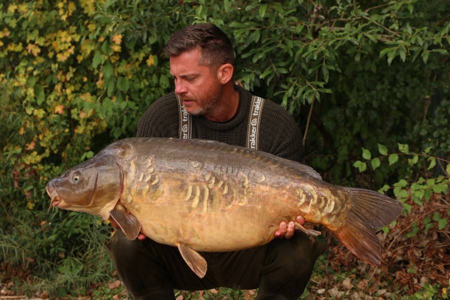 You have to love this fish........"Soft Focus" at 47lb 8oz...........