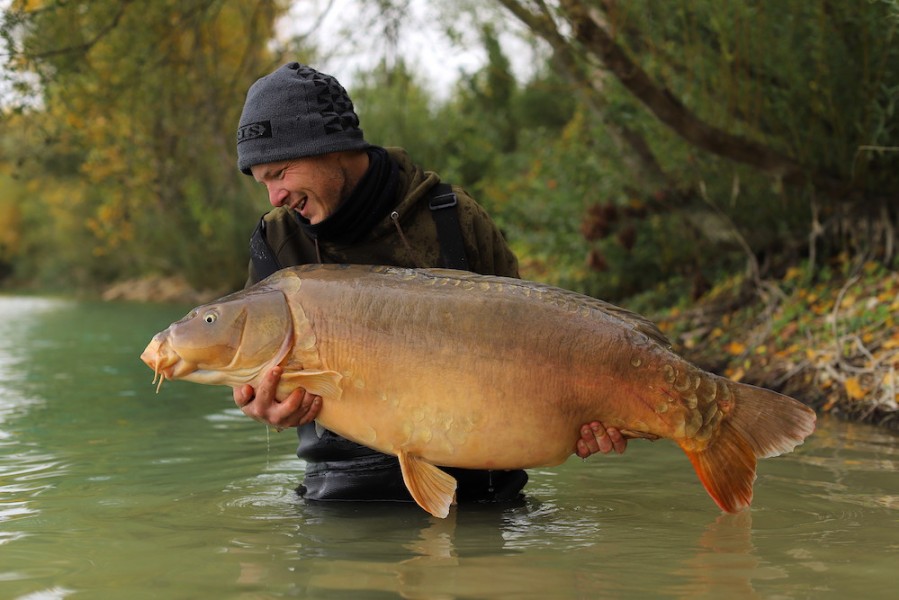 James Jones, 53lb 8oz, Bob's Beach, 10.10.20