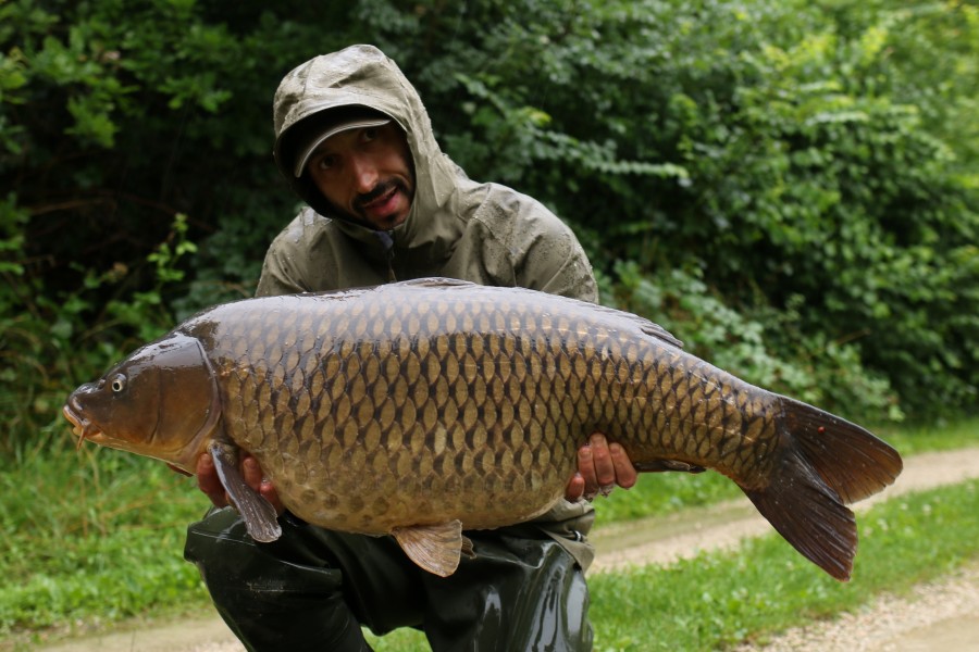 Daniele, the crazy Italian with "Rustys Revenge at 42lb!!................