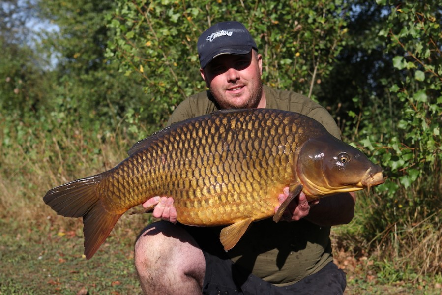 Gaz Harrison with Josh's @ 38lb 12oz