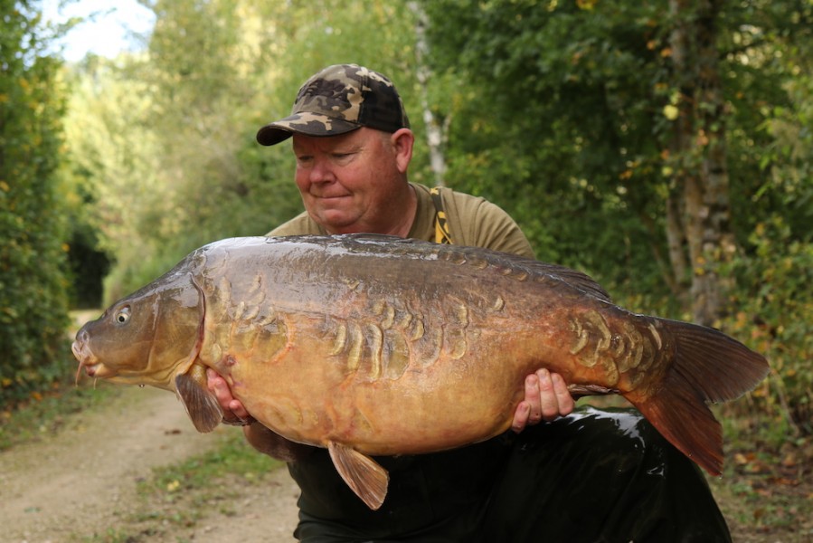 What an original, "Soft Focus" 47lb 12oz..........