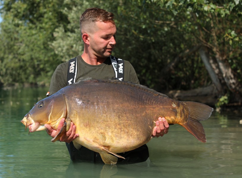Matt was buzzing with "Buzzing Fish"