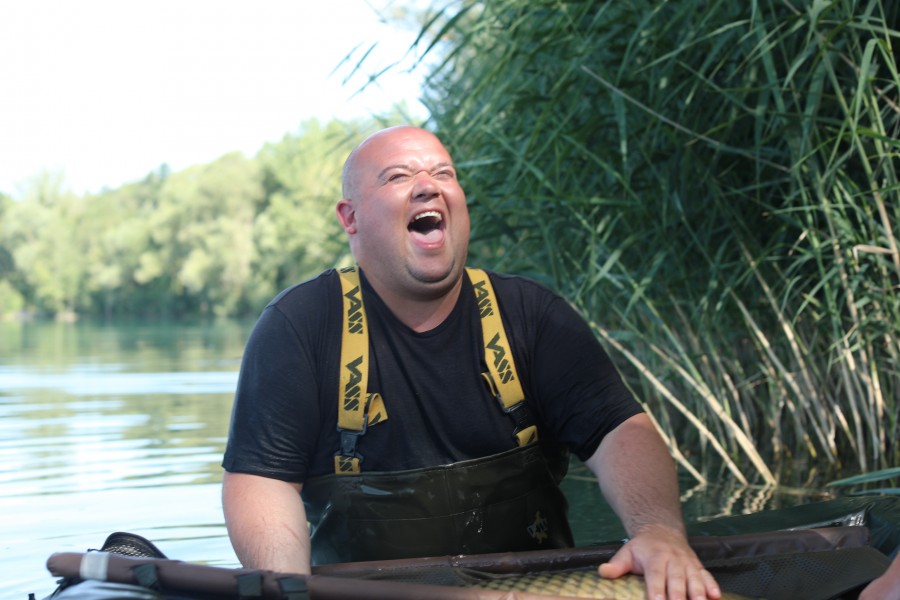 This sums Daz up, always smiling and making everyone laugh! Absolute legend