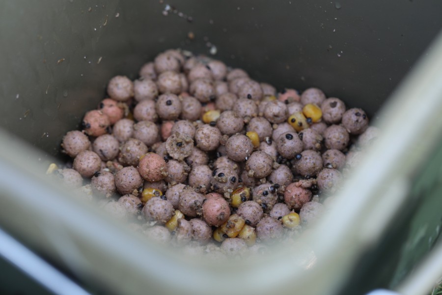 Carls bait mix...