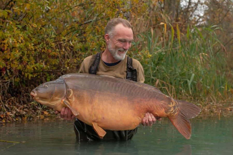 Mike with the mighty pips at 75lb and a new PB