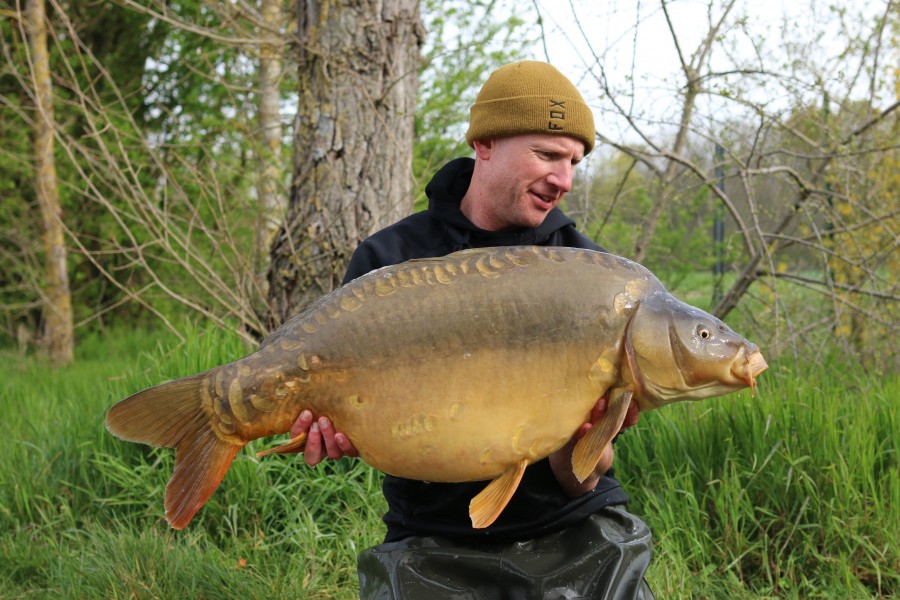 Jen With Stargazer 40lb 1oz