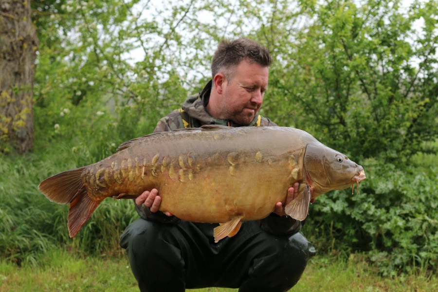 Darren with Air Con 39lb 12oz