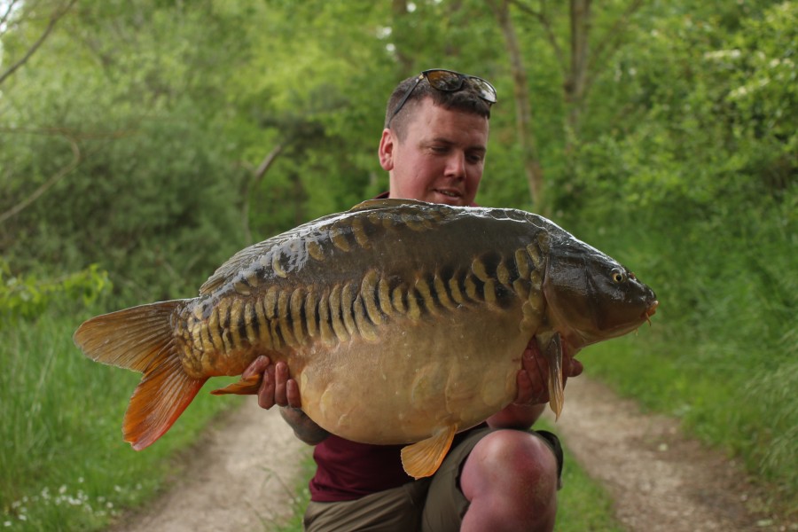 Squeaky Clean 42lb 4oz