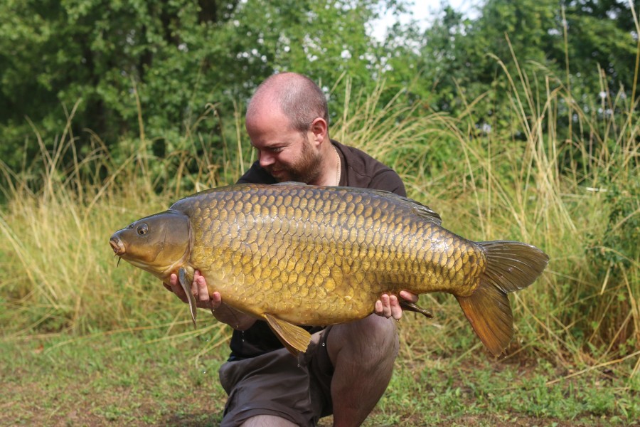 Andy with Foreign Legion at 40lb 8oz