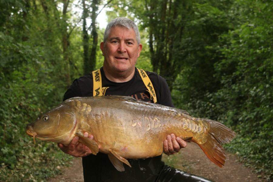 Neil Jaundrell with Nathan's 36lb 2oz from Scotties Corner