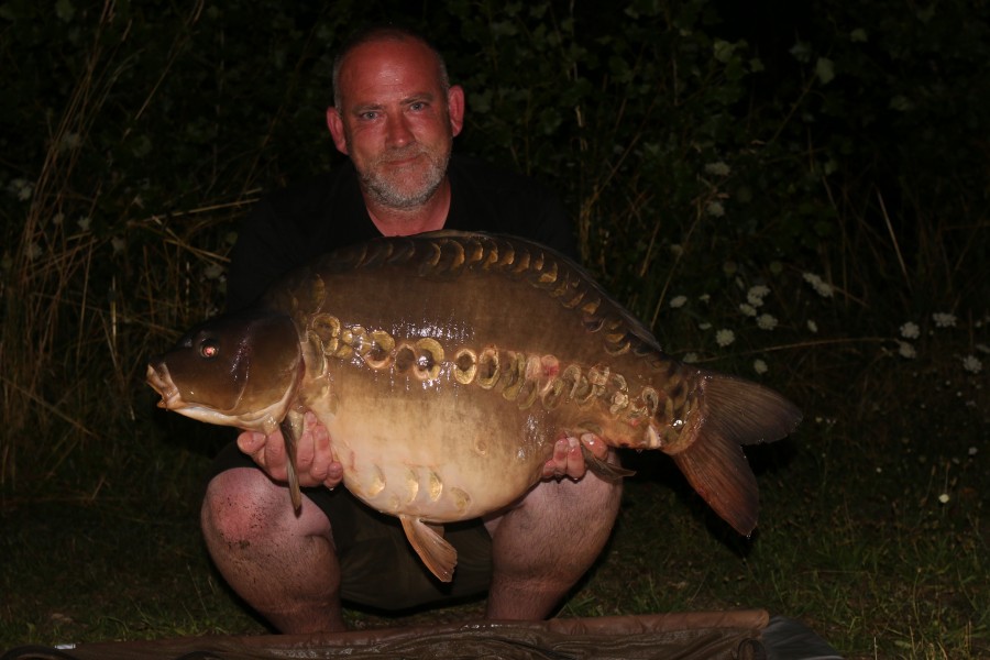 Last night action for Jimmy, Pearly Lin @ 48lb 6oz