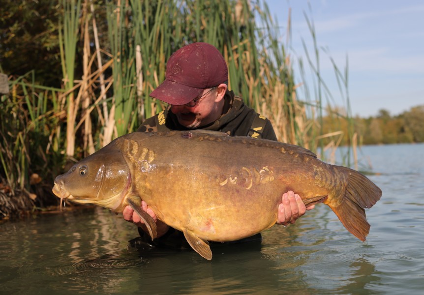 Dan with Nathans 40lb 140z