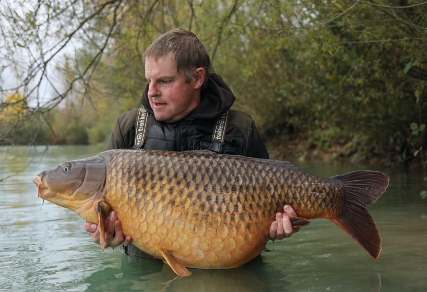 Michael with his new PB Lennis at 56lb 4oz.