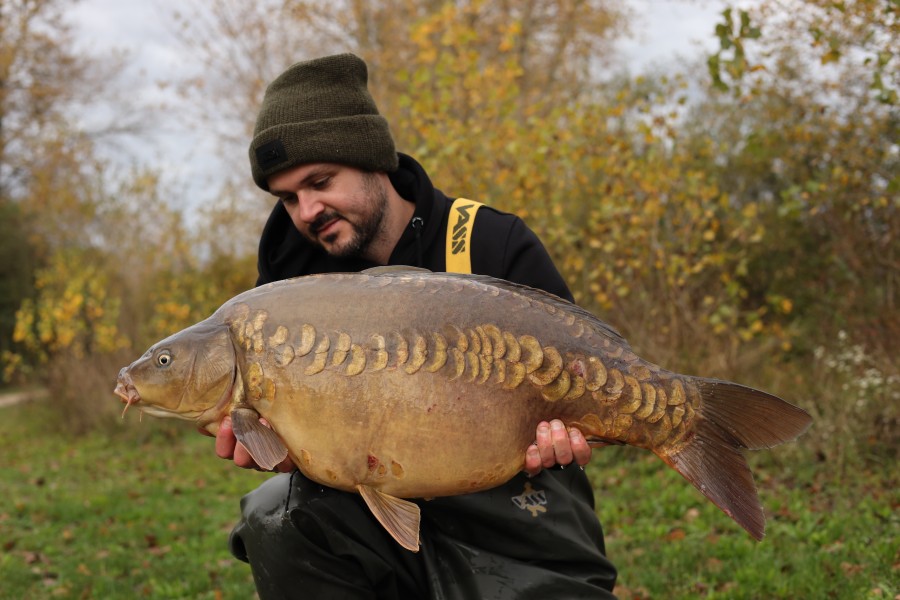 Tony Dibley with his biggest fish of the week, 'Lucifa' 30lb 14oz