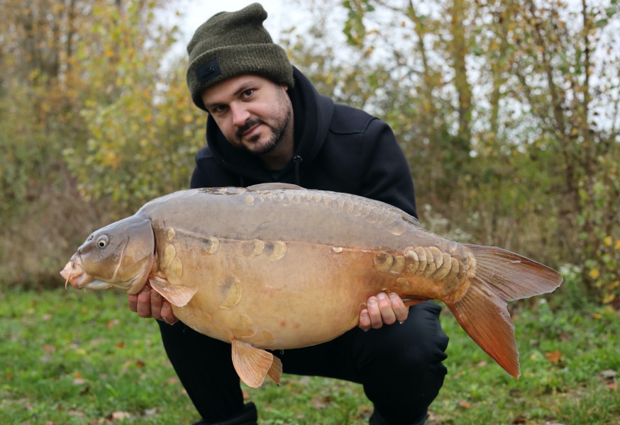 Tony with 'The Courier' 27lb 4oz.