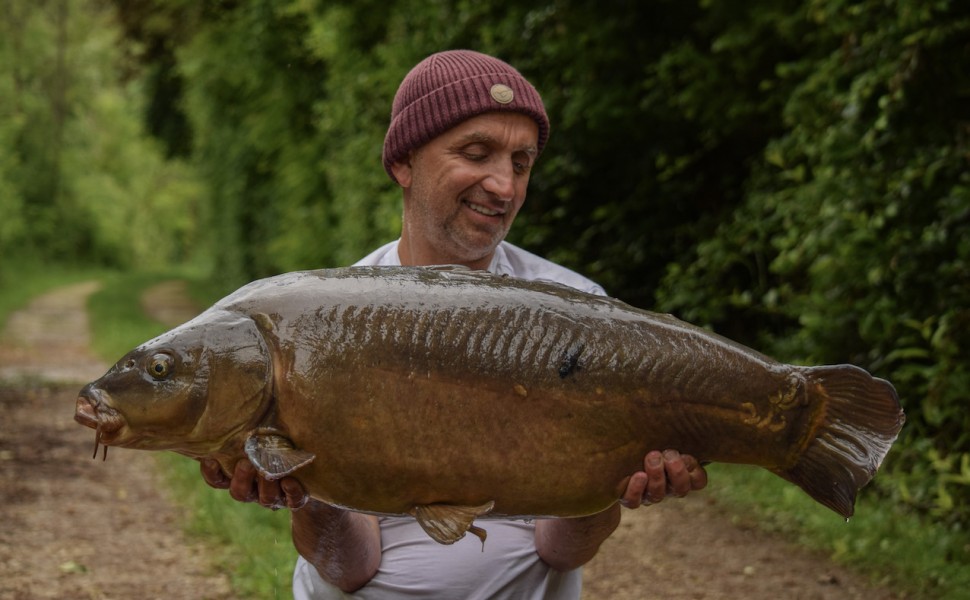 A proper leather, The Runt 36lb 13oz