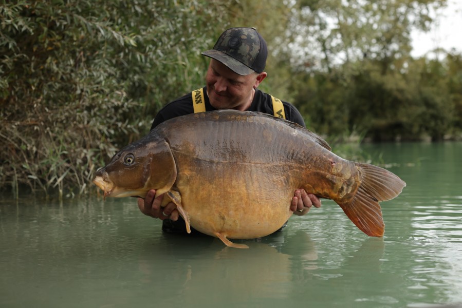 Dave with The Buzzin Fish