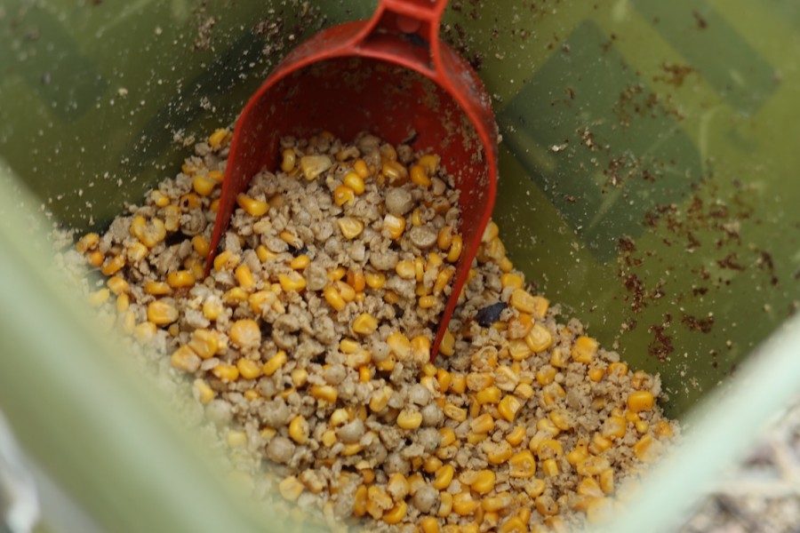 Ben's mix of corn and Cell boilies