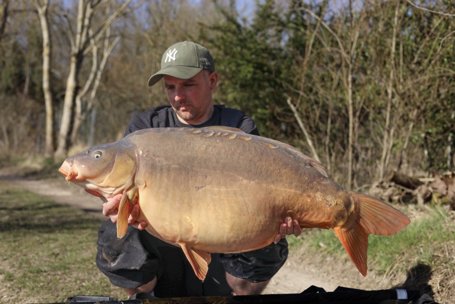 Aaron Mead with "Buster" 44lb 8oz in Stink