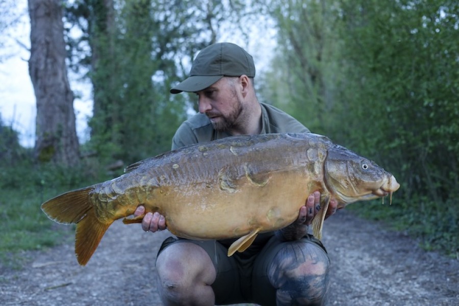 Josh with The Richmond Fish at 31lb 4oz