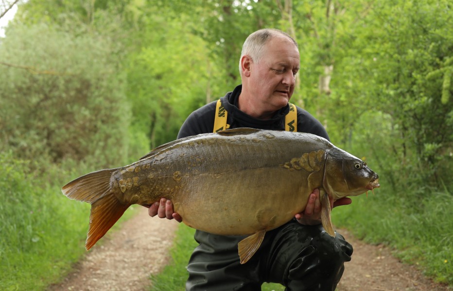 Mr Universe 42lb 8oz