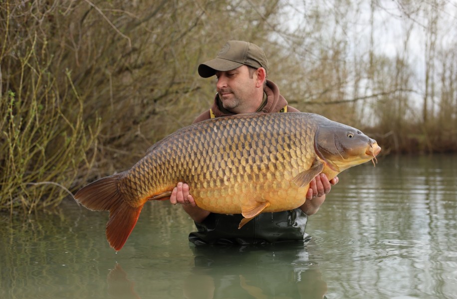 Darren with DC10 52lb