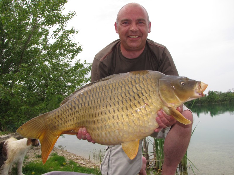 Gordon with a 33 common
